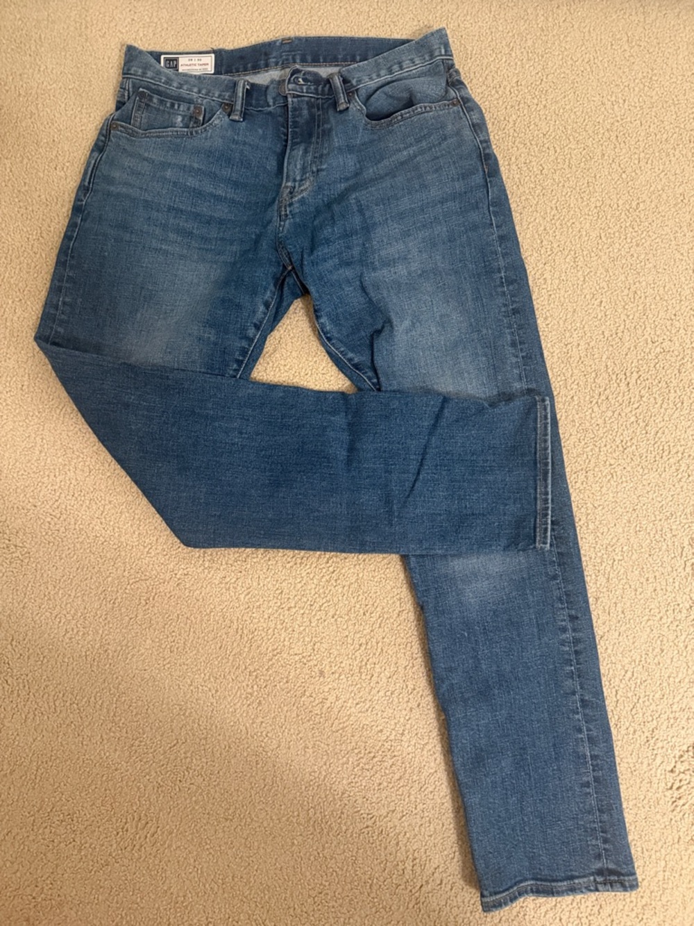 GAP Men's Slim Straight Jeans in Denim Blue